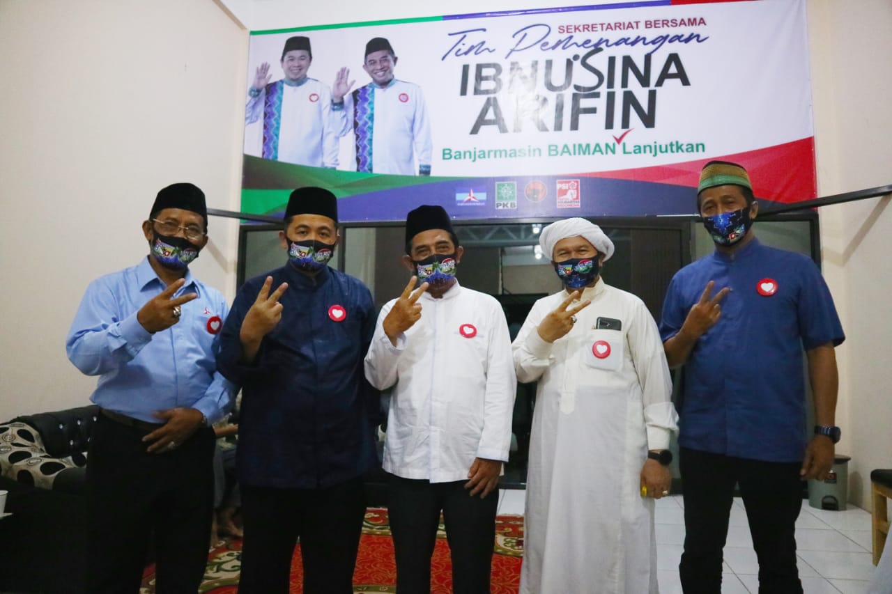 Posko Pemenangan Diresmikan, Ibnu-Arifin Gelar Shalat Hajad Berjamaah