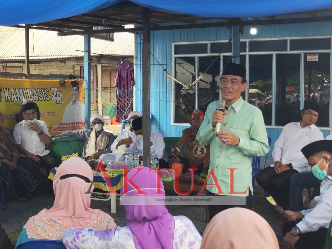 Penyiapan Lapangan Kerja Lebih Prioritas Daripada Cetak Sarjana