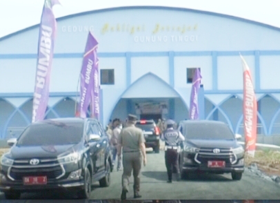 Sudian Resmikan Gedung Bersujud II