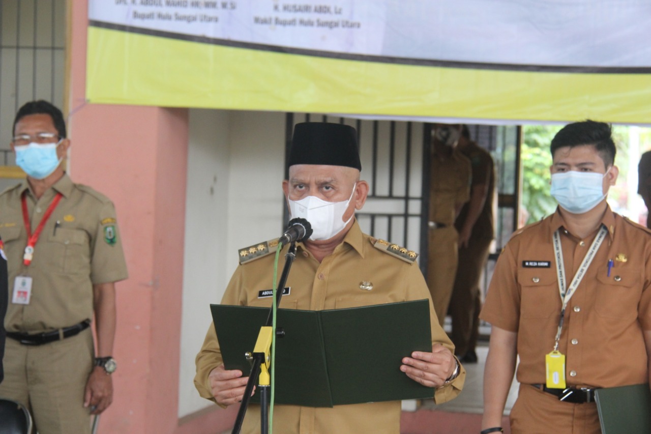 Wahid Lantik 291 Pengawas Sekolah dan Pejabat Fungsional