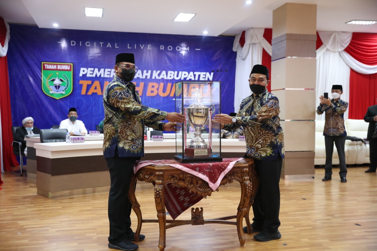 Pj Gubernur Buka MTQN Ke-XXXIII Tingkat Provinsi Kalimantan Selatan di Tanah Bumbu