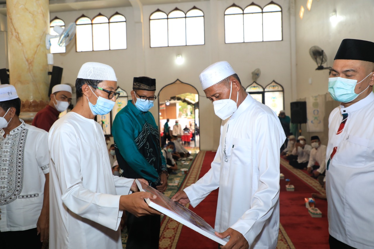 Bupati dan Wabup Buka Puasa Bersama Warga Desa Bentok Kampung