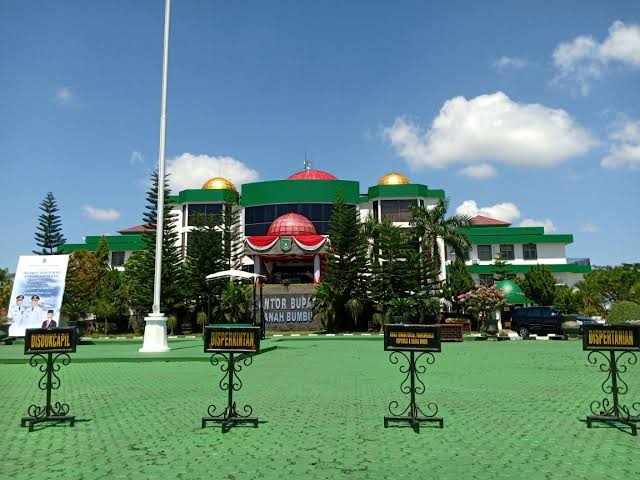 RINGKASAN LAPORAN PENYELENGGARAAN PEMERINTAH DAERAH KABUPATEN TANAH BUMBU TAHUN ANGGARAN 2020