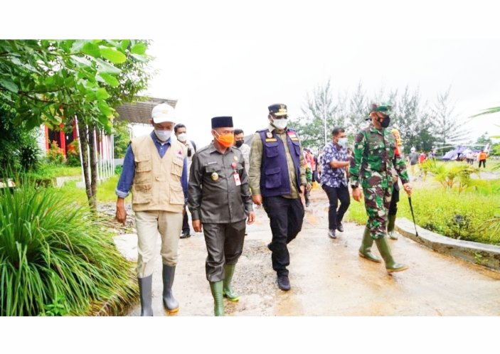 Safrizal Kunjungi Daerah Banjir di Kecamatan Satui