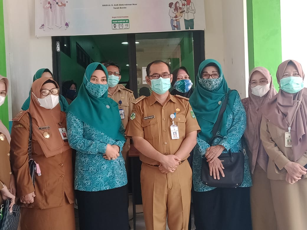 TP PKK Tanbu Gelar Bakti Sosial Pemeriksaan IVA dan Pemasangan KB Implan Gratis