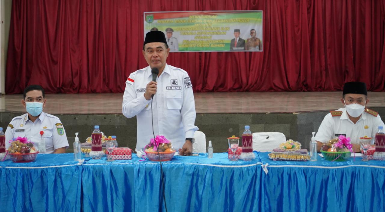 Tanah Bumbu Sosialisasi Visi Misi Bupati Pada Kontek Pendidikan
