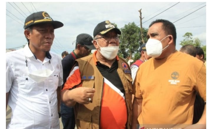 Jalan Nasional Menuju Amuntai Terancam Putus