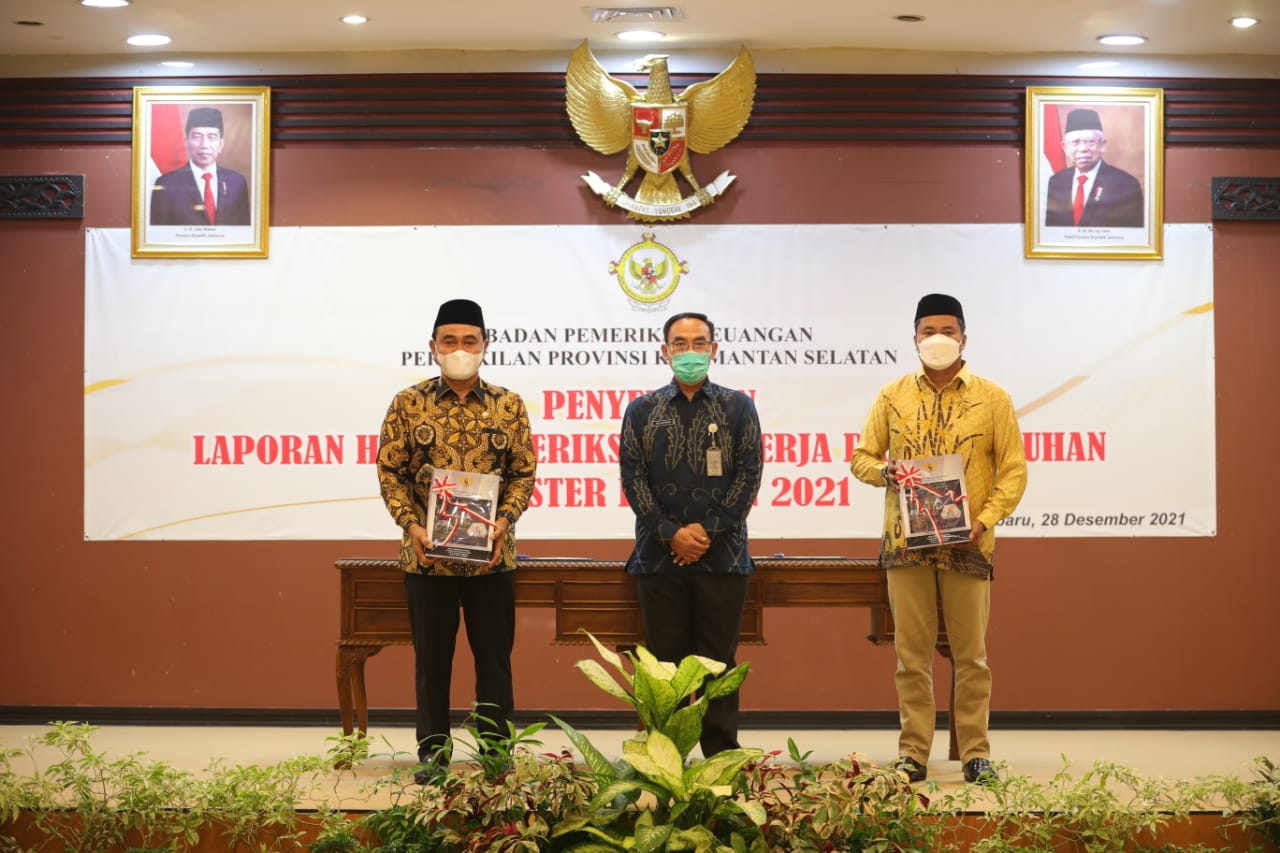 Zairullah Terima LHP Kinerja Efektivitas Atas Pengelolaan PAD dari BPK