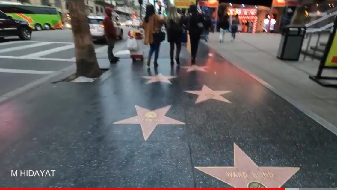 Kecuali Muhammad Ali, Artis Terkenal Hingga Presiden AS Namanya Diinjak Injak di Trotoar Hollywood Ini