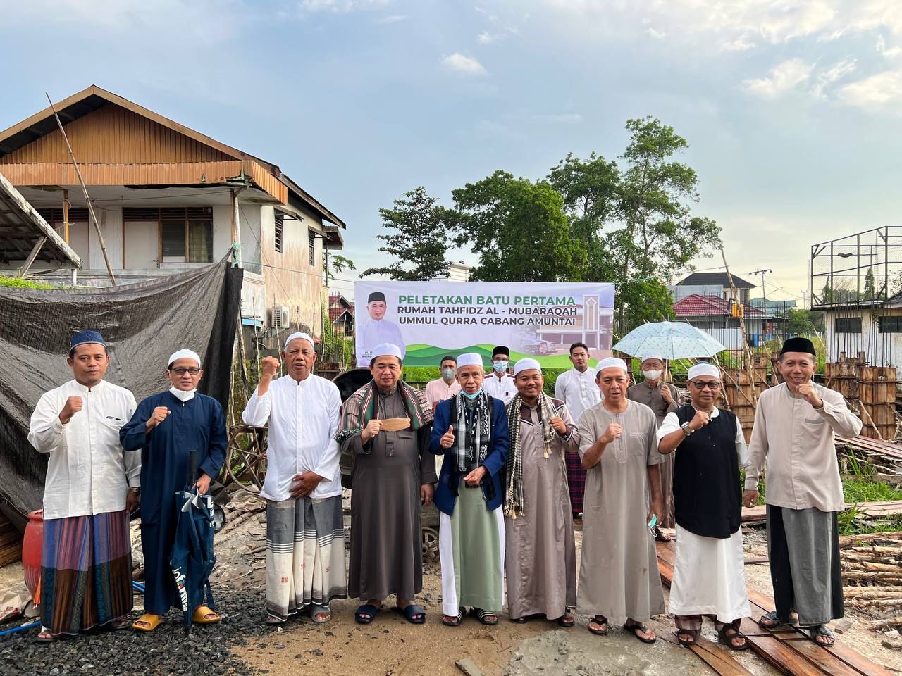 Walikota Banjarmasin Awali Pembangunan Rumah Tahfidz Al-Mubaraqah Ummul Qurra Cab Amuntai.