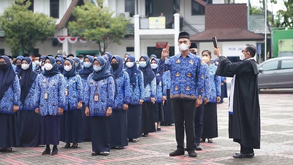 Walikota Ibnu Sina Ambil Umpah 121 CPNS jadi Pegawai Negeri Sipil