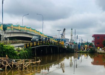 Puncak Keruwetan di Jam Kerja, Jembatan Dekat Masjid Jami Banjarmasin Berlaku Dua Arah