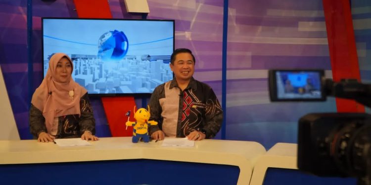 Wauw, Walikota Ibnu Sina dan Isteri Duet Jadi Presenter TVRI