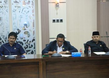 Komisi II DPRD Tanbu Rapat Kerja Bersama Perusda BJU