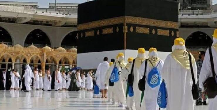 Dia Meninggal di Depan Kabah Setelah Perjalanan Banjarmasin-Madinah-Mekkah