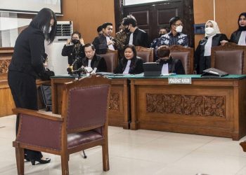 Ba’ Model Rambut Dicatok, Istri Ferdi Sambo ke Salon sebelum ke Sidang Pengadilan?