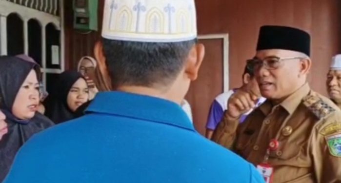 Wakil Bupati Muhammad Rusli Temui Masyarakat Terdampak Jalan Longsor Akibat Pertambangan