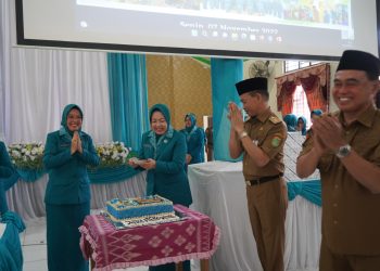 Bupati Zairullah Hadiri Puncak Peringatan Hari Kesatuan Gerak PKK Ke-50