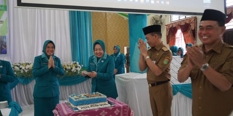 Bupati Zairullah Hadiri Puncak Peringatan Hari Kesatuan Gerak PKK Ke-50