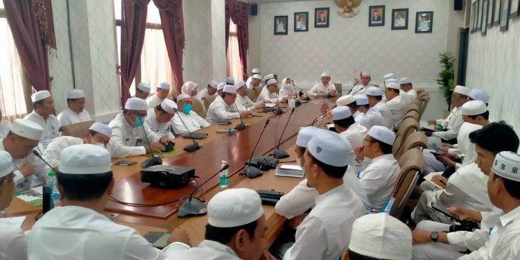 Bupati Zairullah Minta Camat Pantau Program Satu Desa Satu Masjid di Wilayahnya