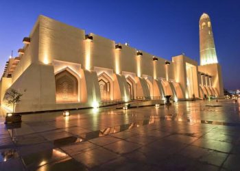 Dengan 93 Kubah dan 20 Pintu Inilah Masjid Terbesar di Qatar