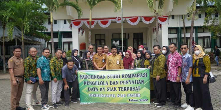 Disdukcapil Tanbu Terima Kunjungan Disdukcapil Paser