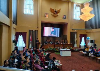 Dipenghujung Tahun 2022, DPRD Tanah Bumbu Tetapkan Tiga Raperda Menjadi Perda