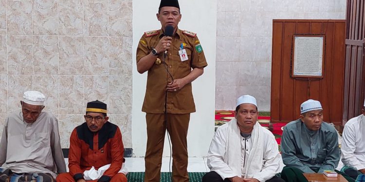 Awal Tahun, Dinas PMD Tanah Bumbu Keliling Desa yang Menjadi Binaannya