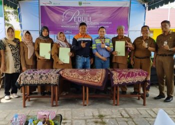 Kick Off Program Adiwiyata Kerjasama DLH Tanah Bumbu dengan Pihak Ketiga