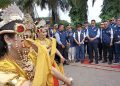Anies Disambut Tarian Baksa Kambang, Ribuan Relawan dan Pendukung di Kalsel: ‘ Anies Presiden’ pun Bergema