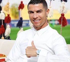 Eropa Gempar, Ronaldo Kenakan Gamis di Peringatan Harjad Kerajaan Saudi