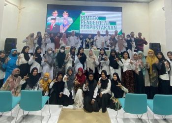 Dispersip Tanah Bumbu Gelar Bimtek Pengelolaan Perpustakaan Sekolah