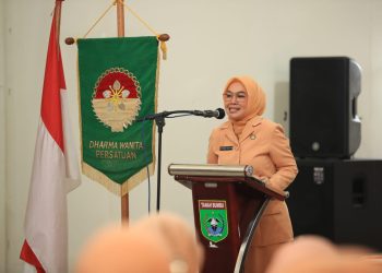 Pertemuan Rutin DWP Tanah Bumbu Diisi Sosialisasi Perempuan Sehat dan Cantik dengan Eco Enzyme