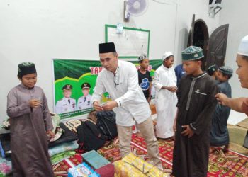 Disperkimtan Monev Program 1D1M di Tiga Masjid Kecamatan Satui
