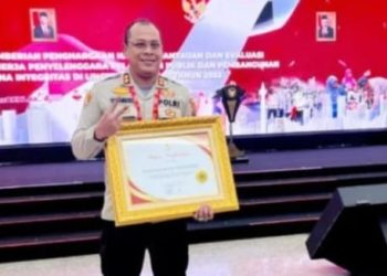 Polres Tanah Bumbu Dapat Penghargaan Dari Kemenpen-RB