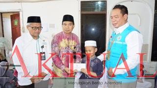 Baznas Kota Banjarmasin Peduli Pendidikan, Pelajar Sekolah Islam Ini Diberi Bantuan