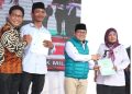 Kemendes PDTT Serahkan Sertifikat Gratis Kepada Warga Transmigrasi Tanah Bumbu