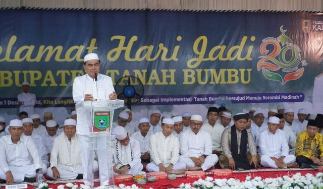 Diguyur Hujan, Hari Jadi ke-20 Tanah Bumbu Berjalan Lancar