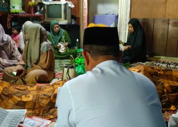 Pejabat SKPD Tanah Bumbu Melayat ke Rumah Duka Almarhum Kadiskominfo Tanah Bumbu Ardiansyah