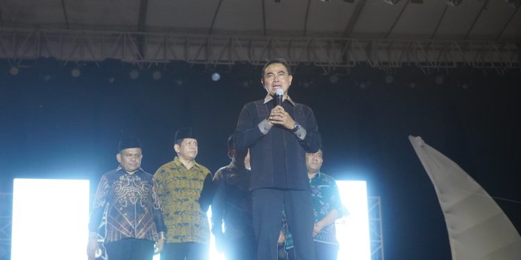 Panggung Pesta Pantai Pagatan, Ini Pesan Bupati Abah Zairullah