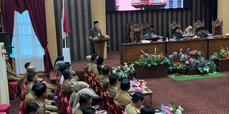Pada Rapat Paripurna DPRD Tanah Bumbu, Pemkab Sampaikan Dua Raperda