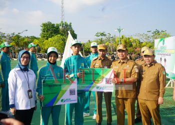 Bupati Tanah Bumbu Lepas Kontingan Atlet POPDA 2023