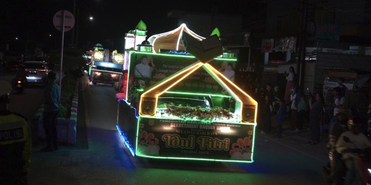 Pawai Tanglong Menyambut Hari Raya Idul Fitri 1444 Hijriah