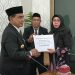 Abah Zairullah Berikan Bantuan Kepada Istri Almarhum Kadiskominfo Ardiansyah