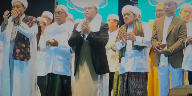 Tablig Akbar Guru Udin Samarinda di Pagatan Dihadiri Ribuan Jemaah