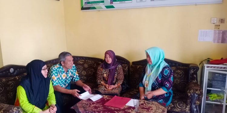 Disdukpencapil Tanah Bumbu Perekaman E-KTP dan Indentitas Kependudukan Digital di Sekolah