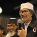Berjejal, Arus Cek Kebenaran Cak Nun Sakit hingga Jadi Trending