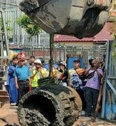 Bukan Meriam Kuno, Barang Terpendam yang Ditemukan di Galian Proyek Langgar di Banjarmasin Diperkirakan Bagian dari Kapal Purbakala