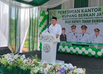 Abah Zairullah Resmikan Kantor Desa Kupang Berkah