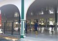 Menjelang Peresmian, Pendopo Serambi Madinah Dibersihkan
